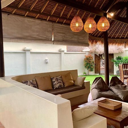 Alizee Villa Seminyak Exterior foto