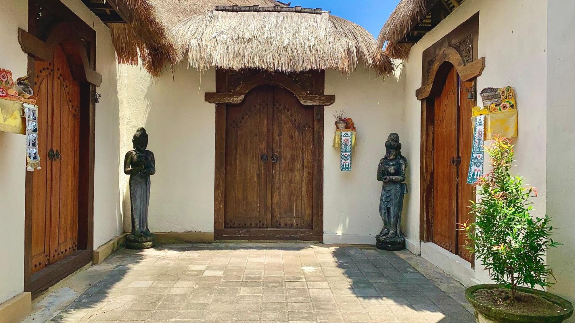 Alizee Villa Seminyak Exterior foto
