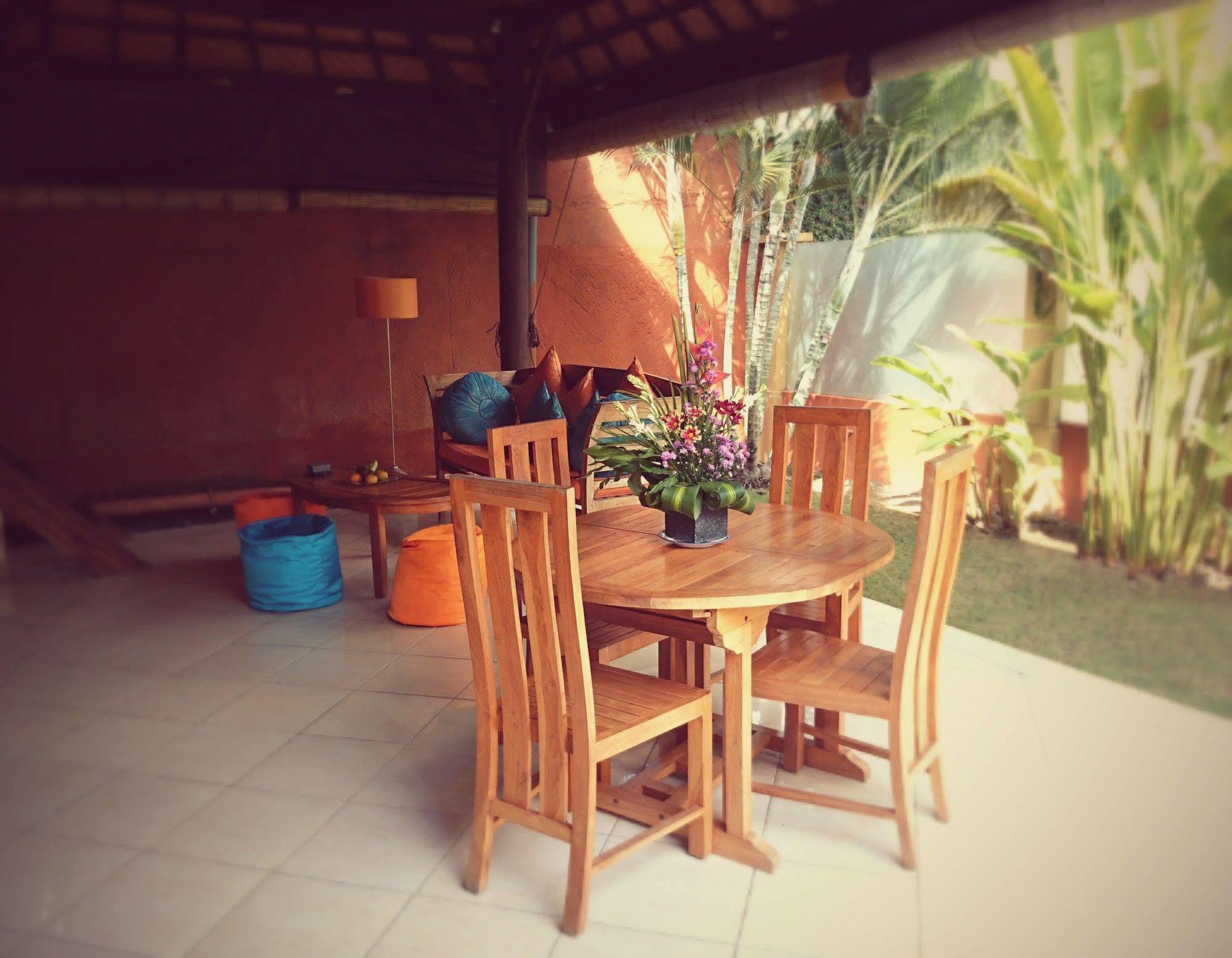 Alizee Villa Seminyak Exterior foto