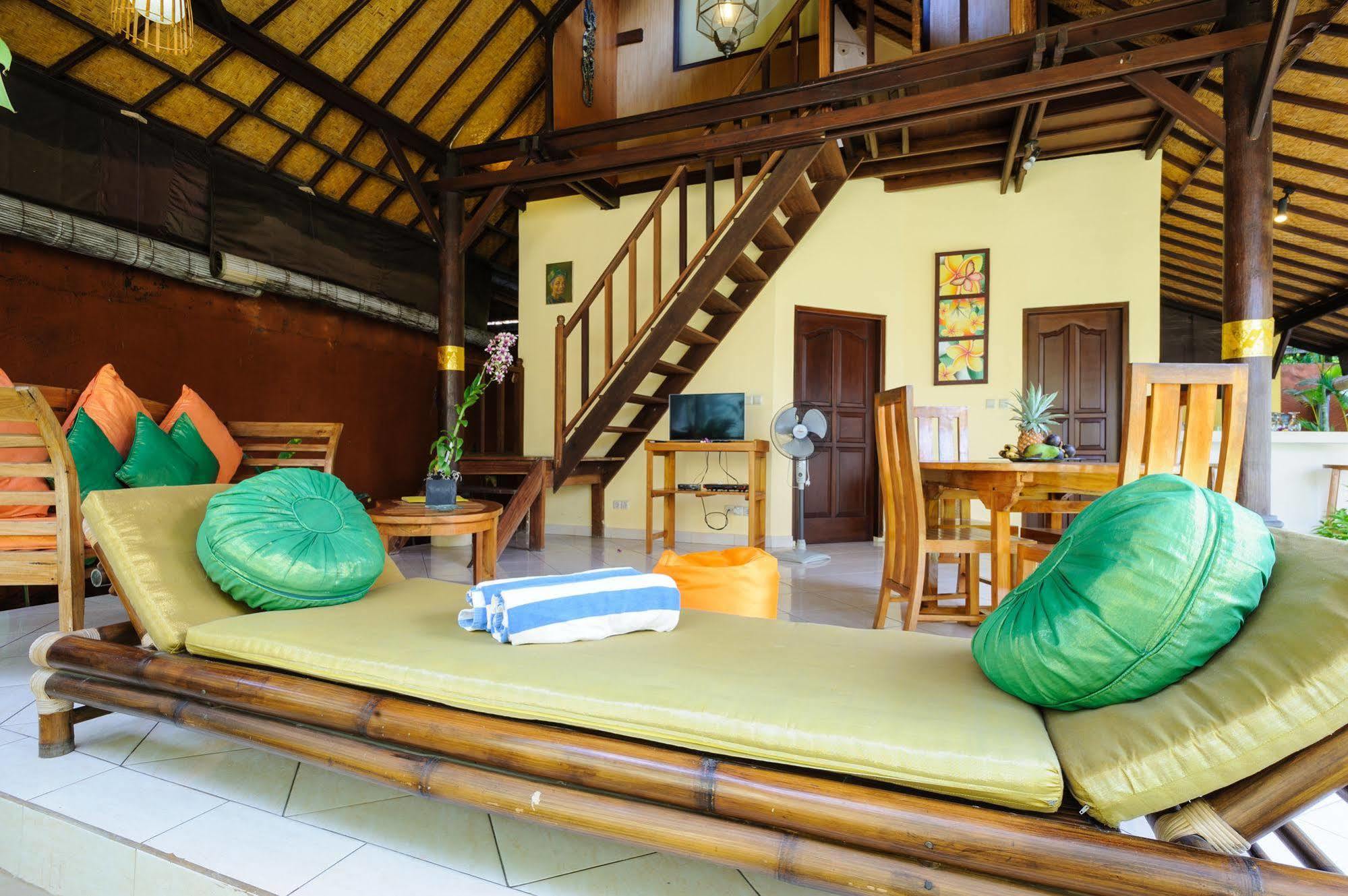 Alizee Villa Seminyak Exterior foto